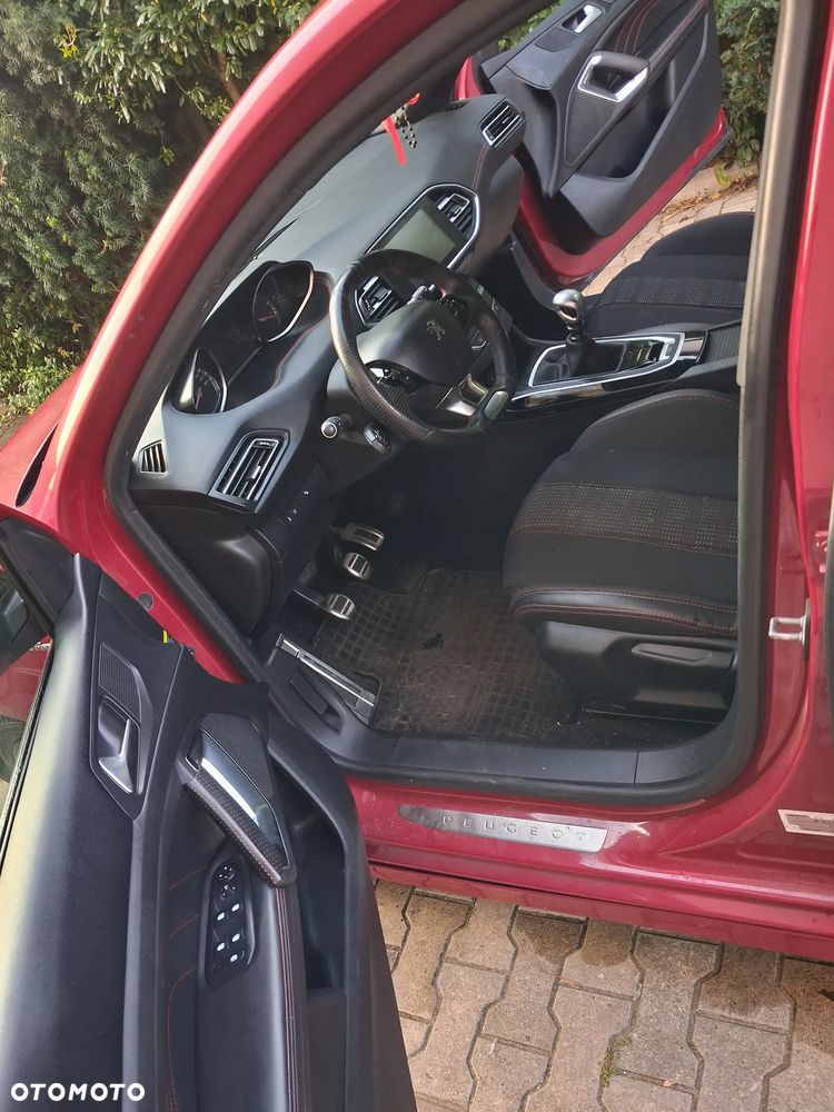 Peugeot 308 - 7