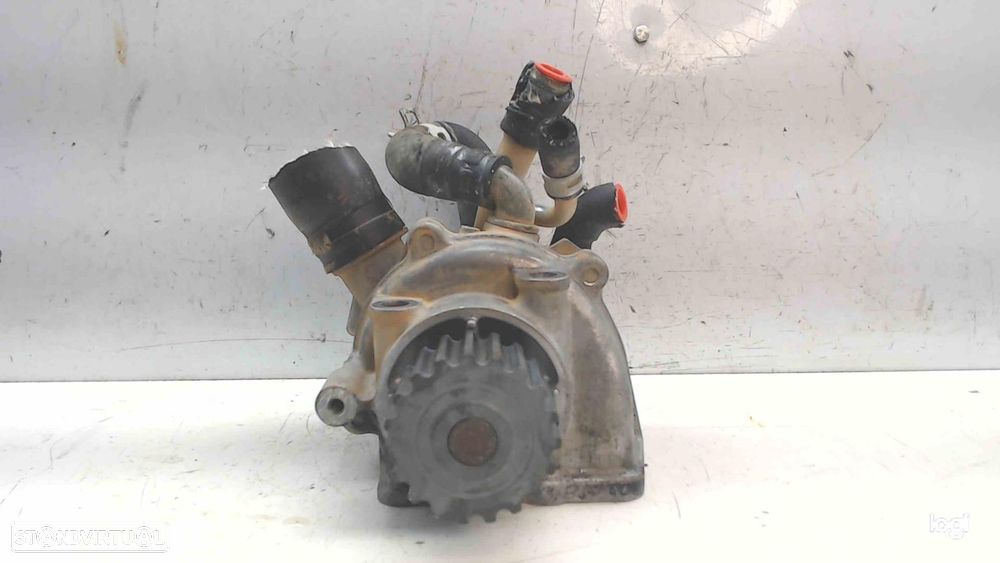 BOMBA AGUA MAZDA 5 2021 - - 4