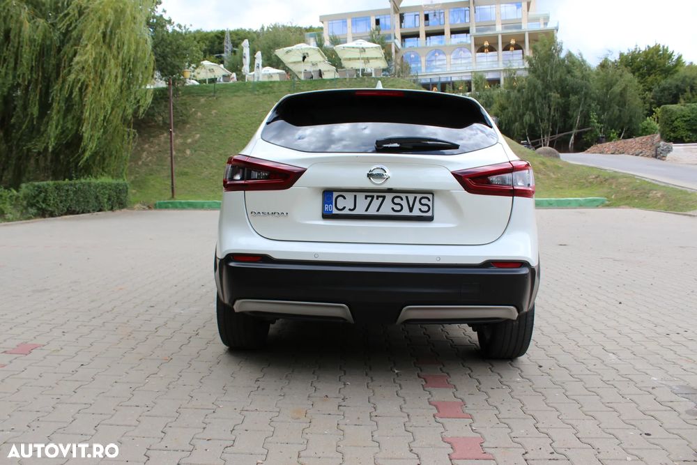 Nissan Qashqai 1.3 l MHEV X-Tronic N-Connecta - 6