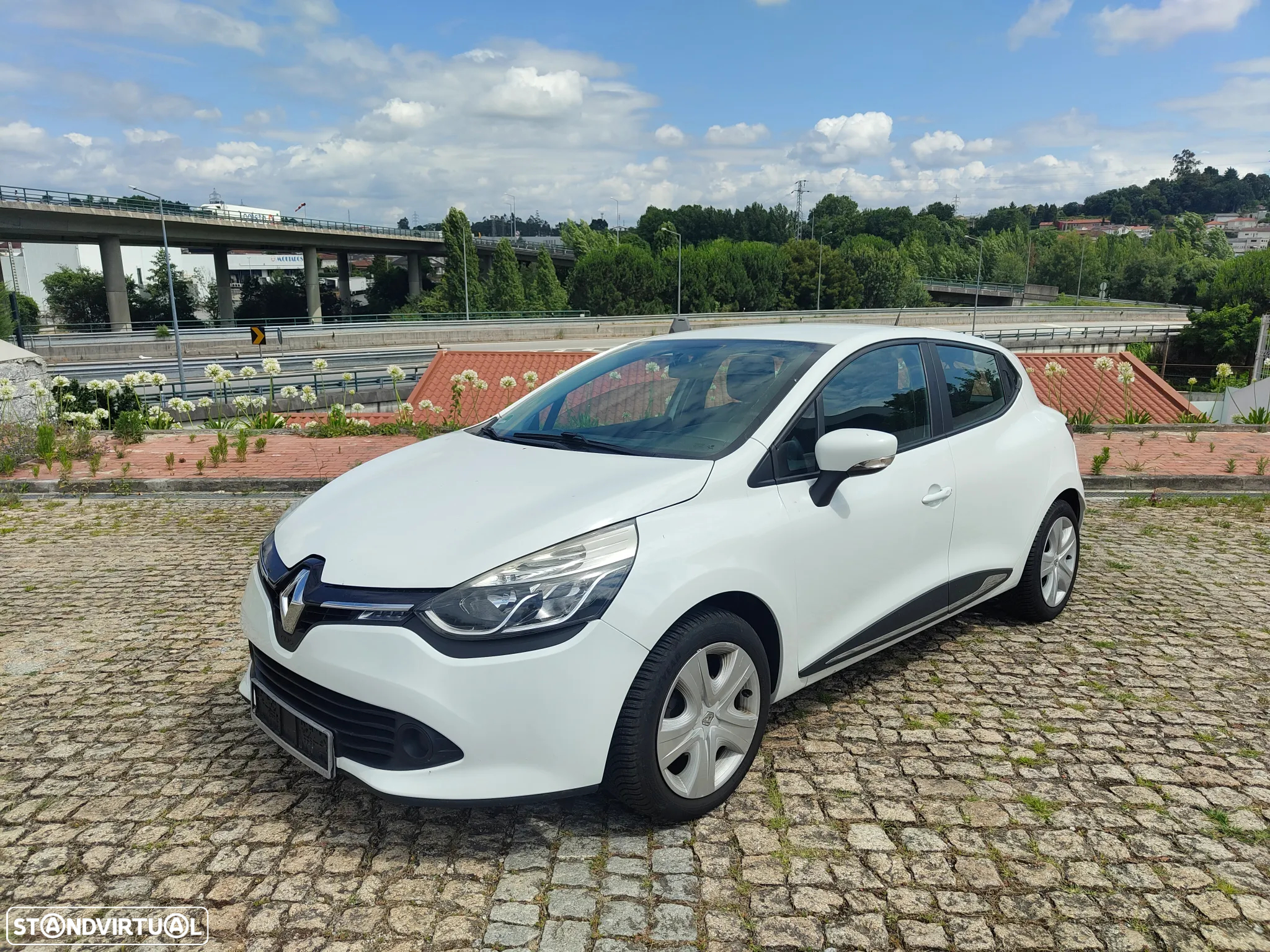Renault Clio 1.2 16V Dynamique - 2
