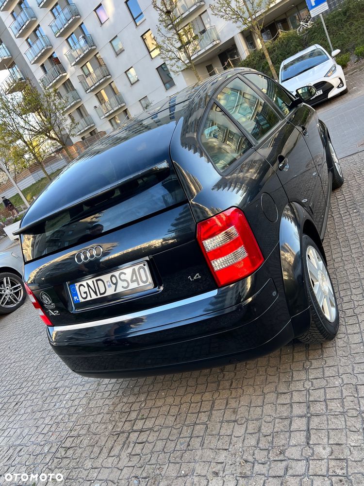 Audi A2 1.4 - 7