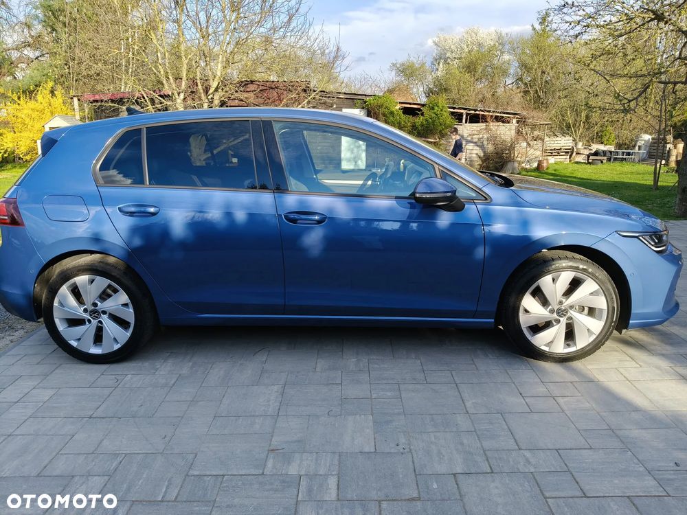 Volkswagen Golf 1.5 eTSI mHEV Life DSG - 3