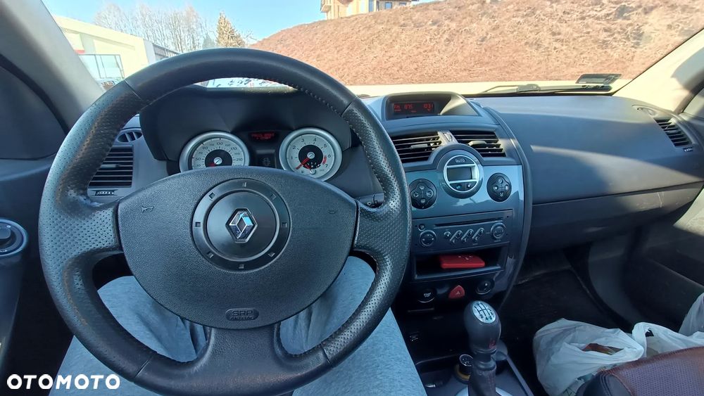 Renault Megane 2.0 Exception - 8