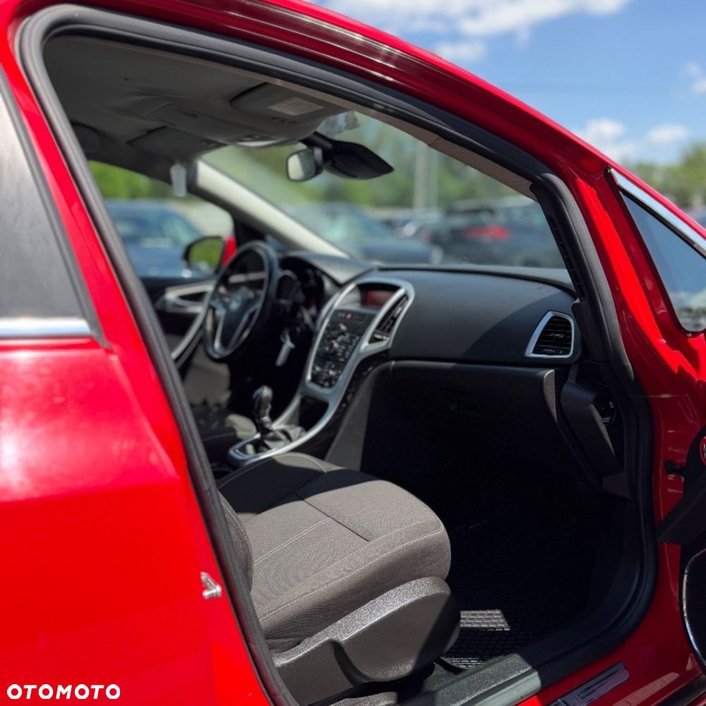 Opel Astra - 35