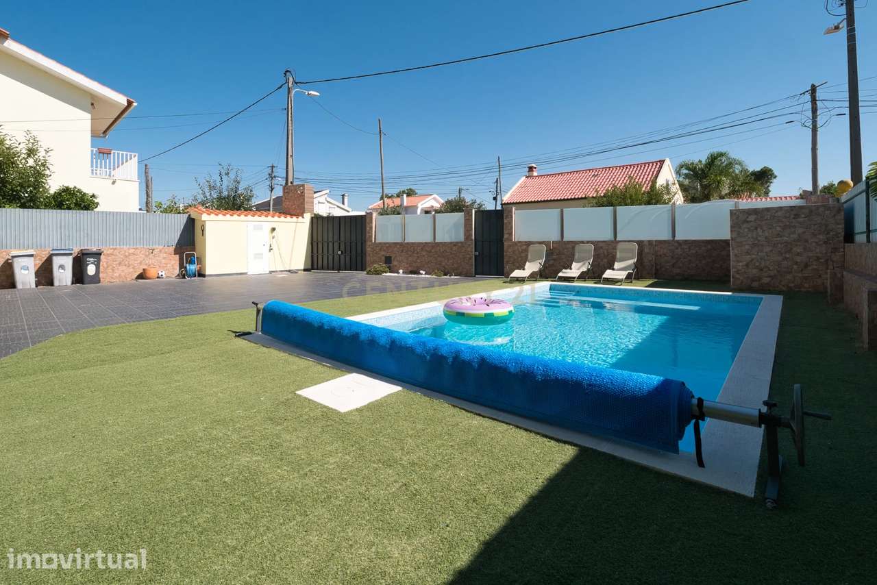 Moradia Térrea T3  com Piscina- Furo água  - Aroeira - Grande imagem: 2/39