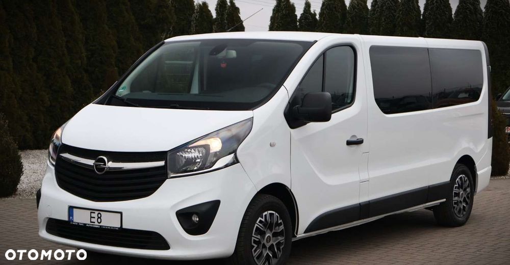 Opel Vivaro - 11