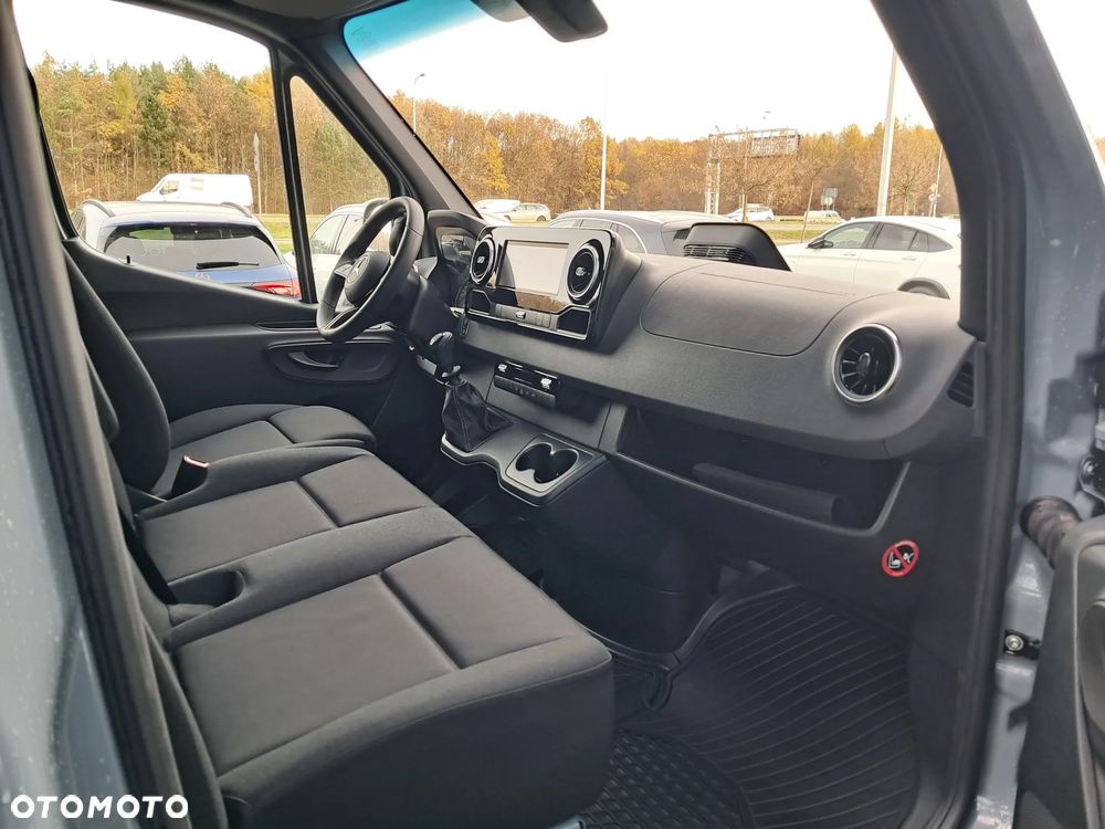 Mercedes-Benz Sprinter 315 CDI Furgon PRO długi 4325 mm L3H2 - 22