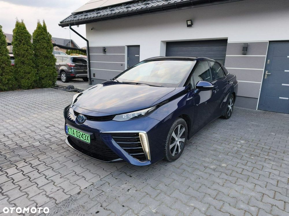 Toyota Mirai - 3
