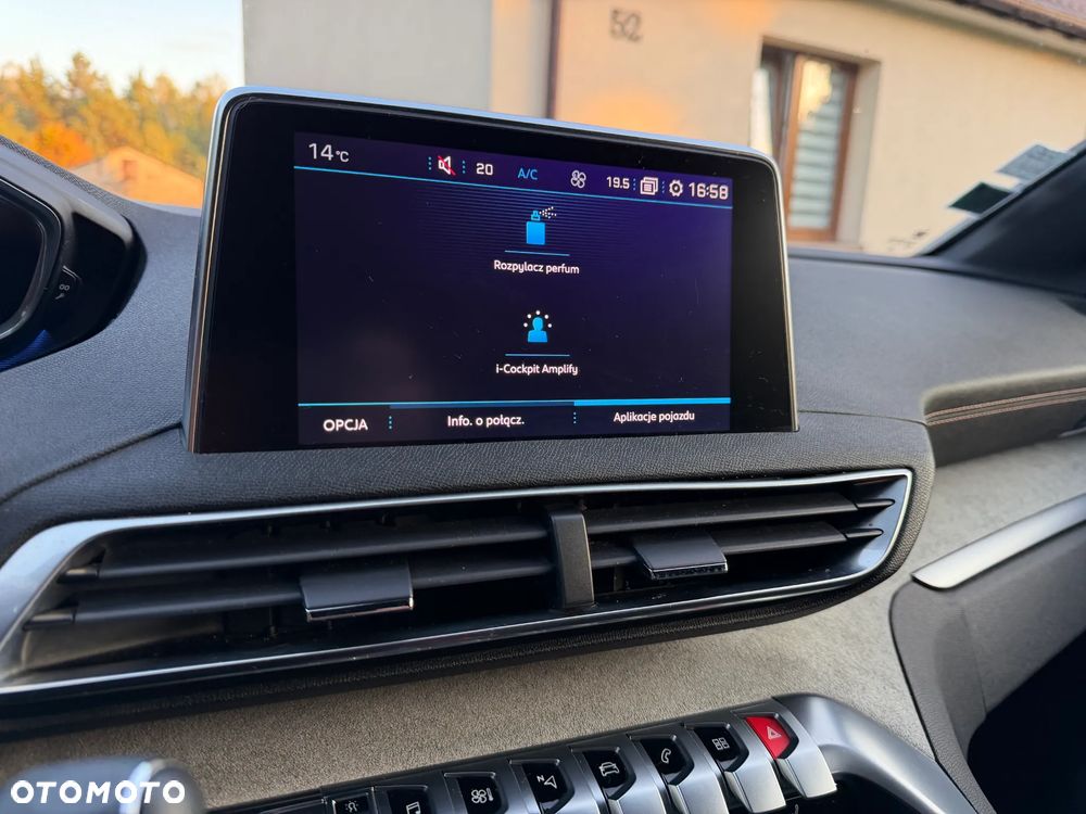Peugeot 3008 BlueHDi 180 Stop & Start EAT6 GT - 29