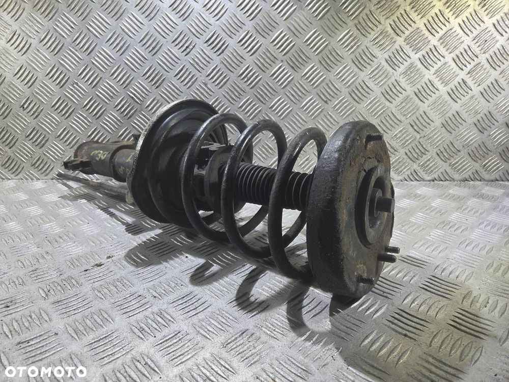 AMORTYZATOR PRAWY PRZEDNI SPRĘŻYNA RENAULT LAGUNA 1 - 2