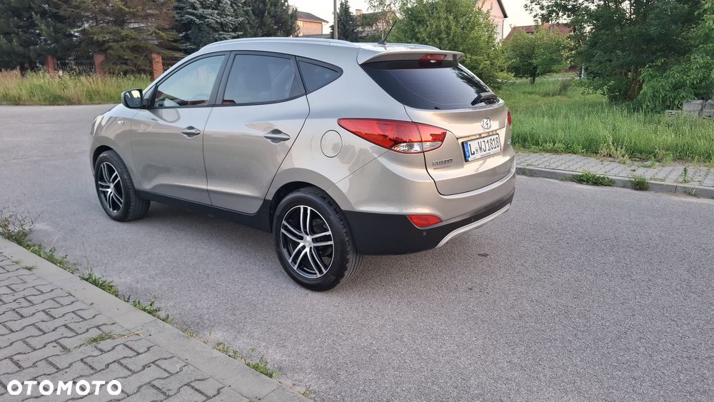 Hyundai ix35 2.0 4WD Premium - 18