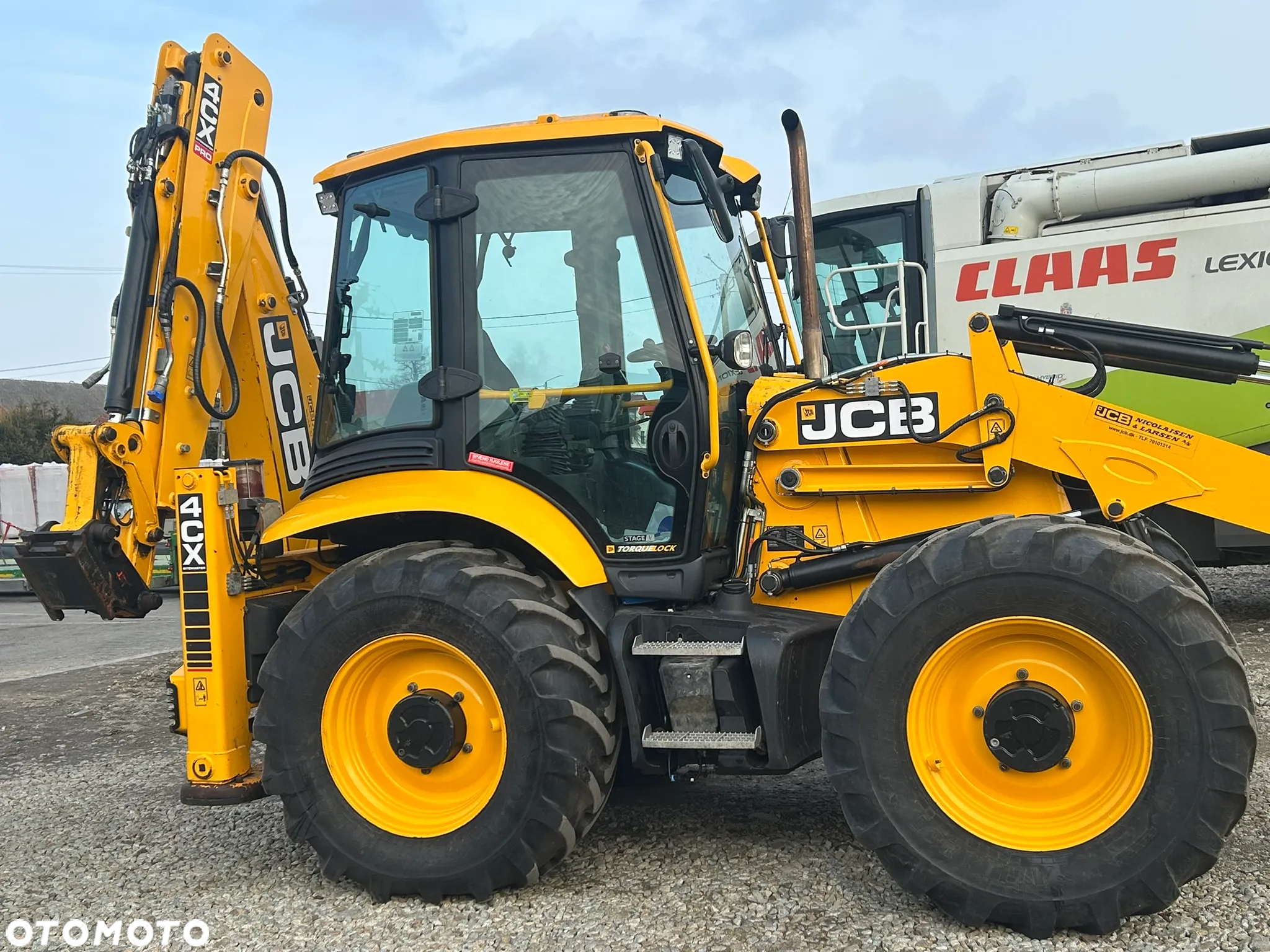 JCB 4CX - 10