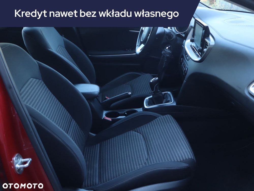 Kia Ceed - 11