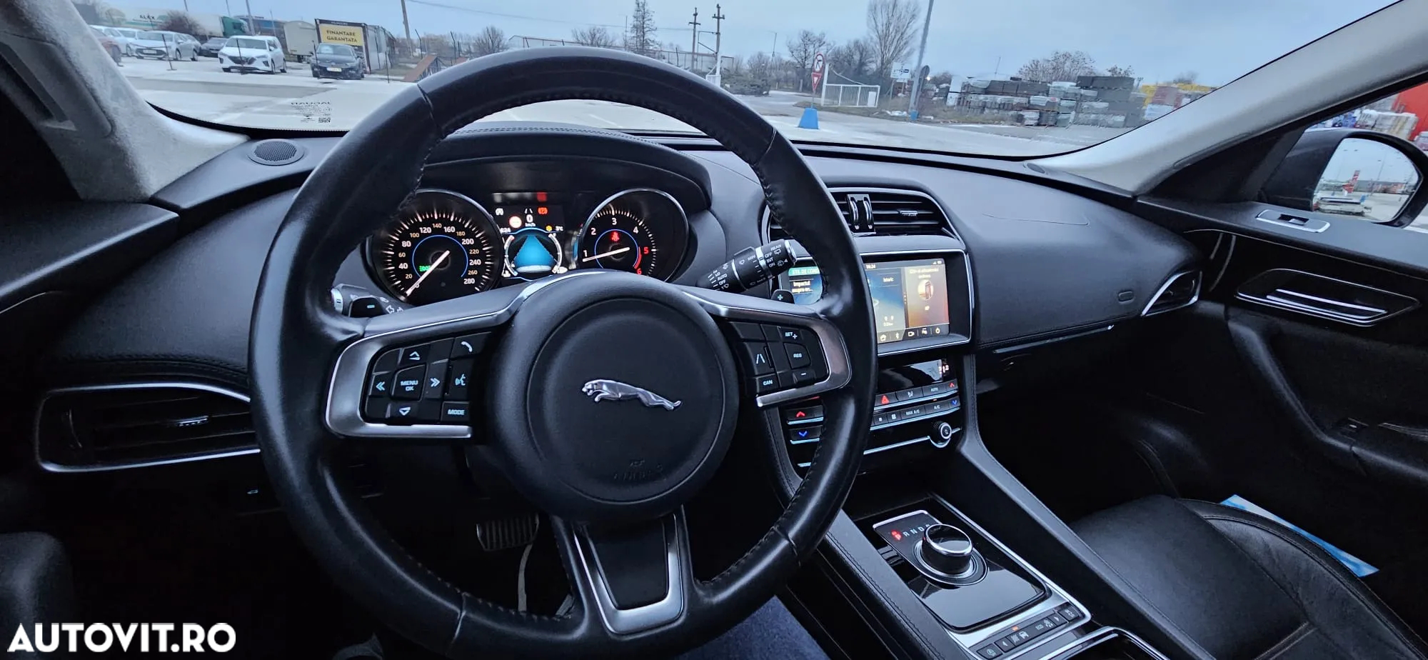 Jaguar F-Pace 20d AWD Aut. Prestige - 7