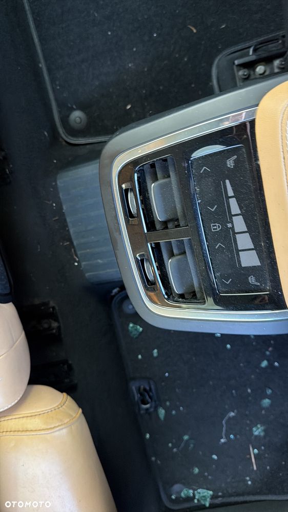 Volvo XC 90 T6 GPF AWD Inscription 7os - 36