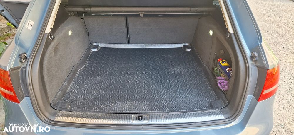 Audi A4 Limuzina 2.0 TDI B8 - 6