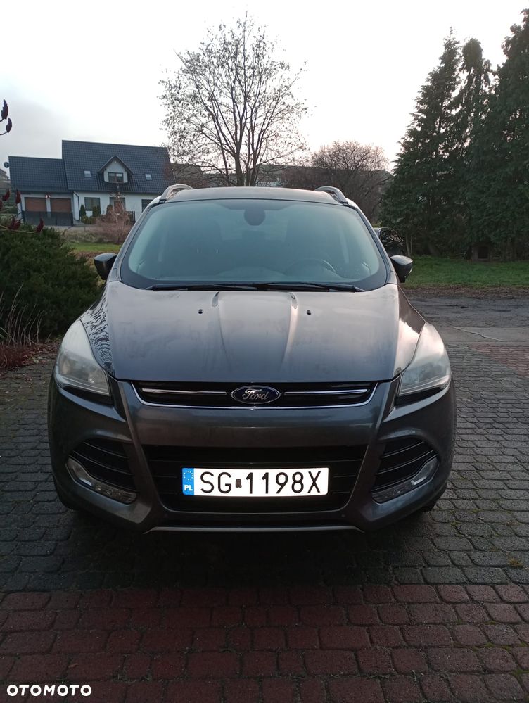 Ford Kuga - 2