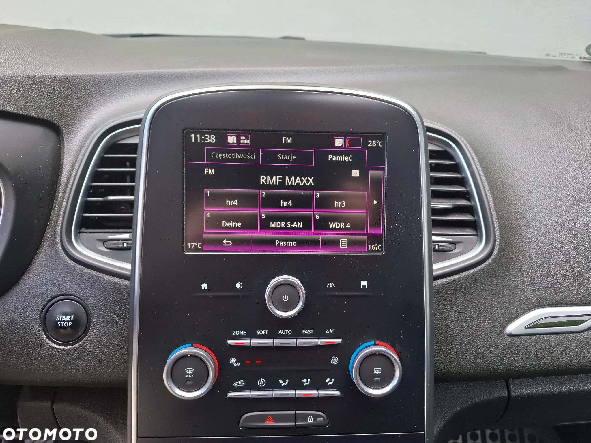 Renault Scenic ENERGY TCe 140 LIMITED - 20