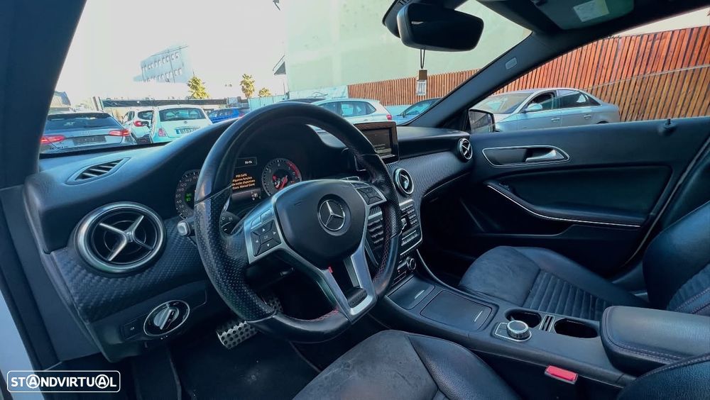 Mercedes-Benz A 180 CDI (BlueEFFICIENCY) 7G-DCT AMG Sport - 7