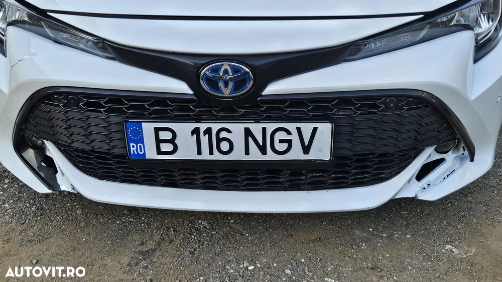 Toyota Corolla 1.8 HSD Active - 10