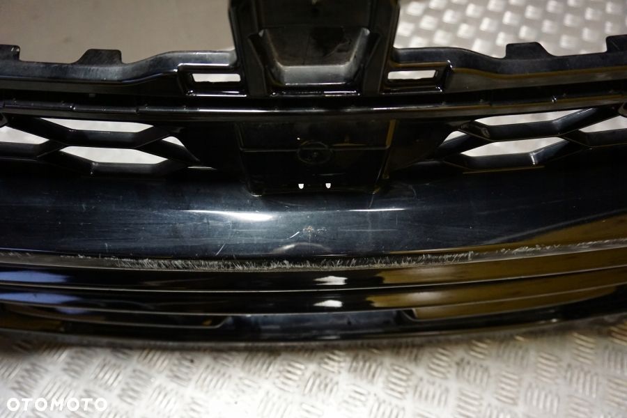 HONDA ACCORD 2018 - Zderzak Przód Przedni Kratka Atrapa USA - 16