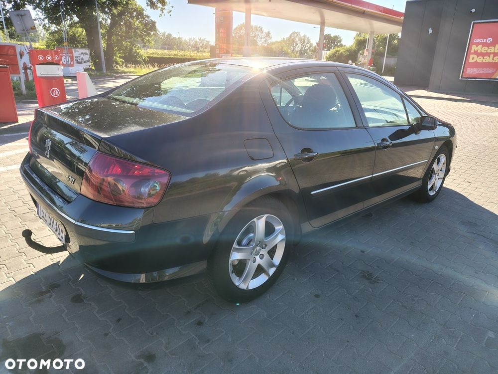 Peugeot 407 - 6