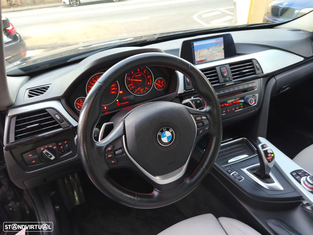 BMW 320 d Aut. Blue Performance Sport Line - 19