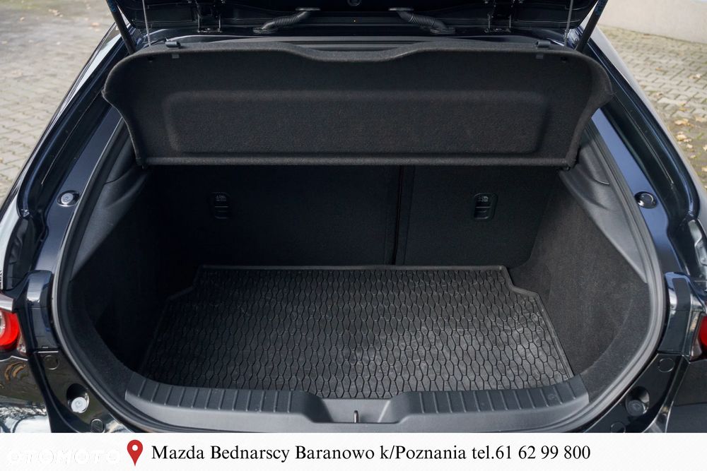 Mazda 3 e-SKYACTIV-G 150 M HYBRID DRIVE NAGISA - 32