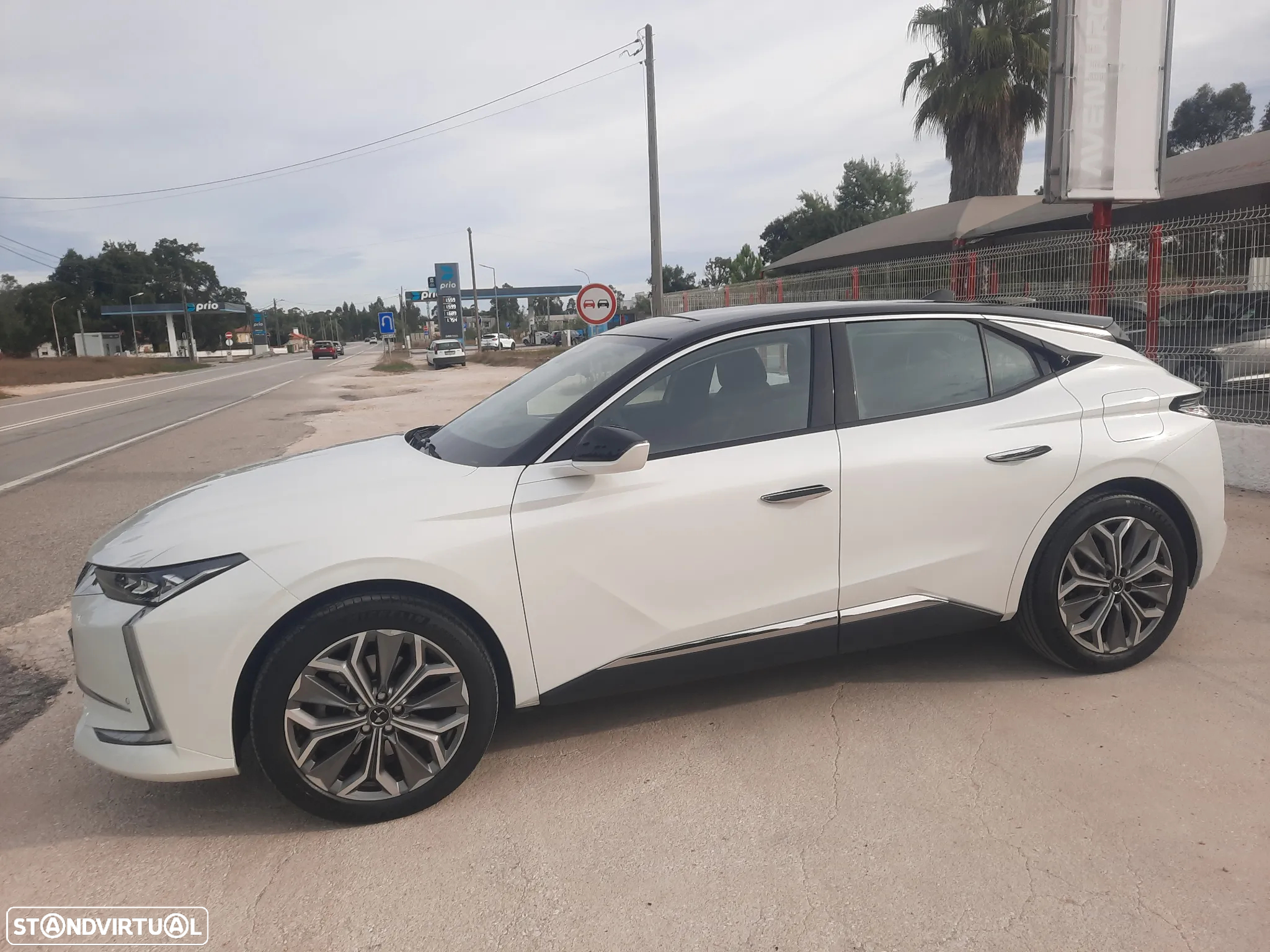 DS DS4 E-Tense Performance Line EAT8 - 6