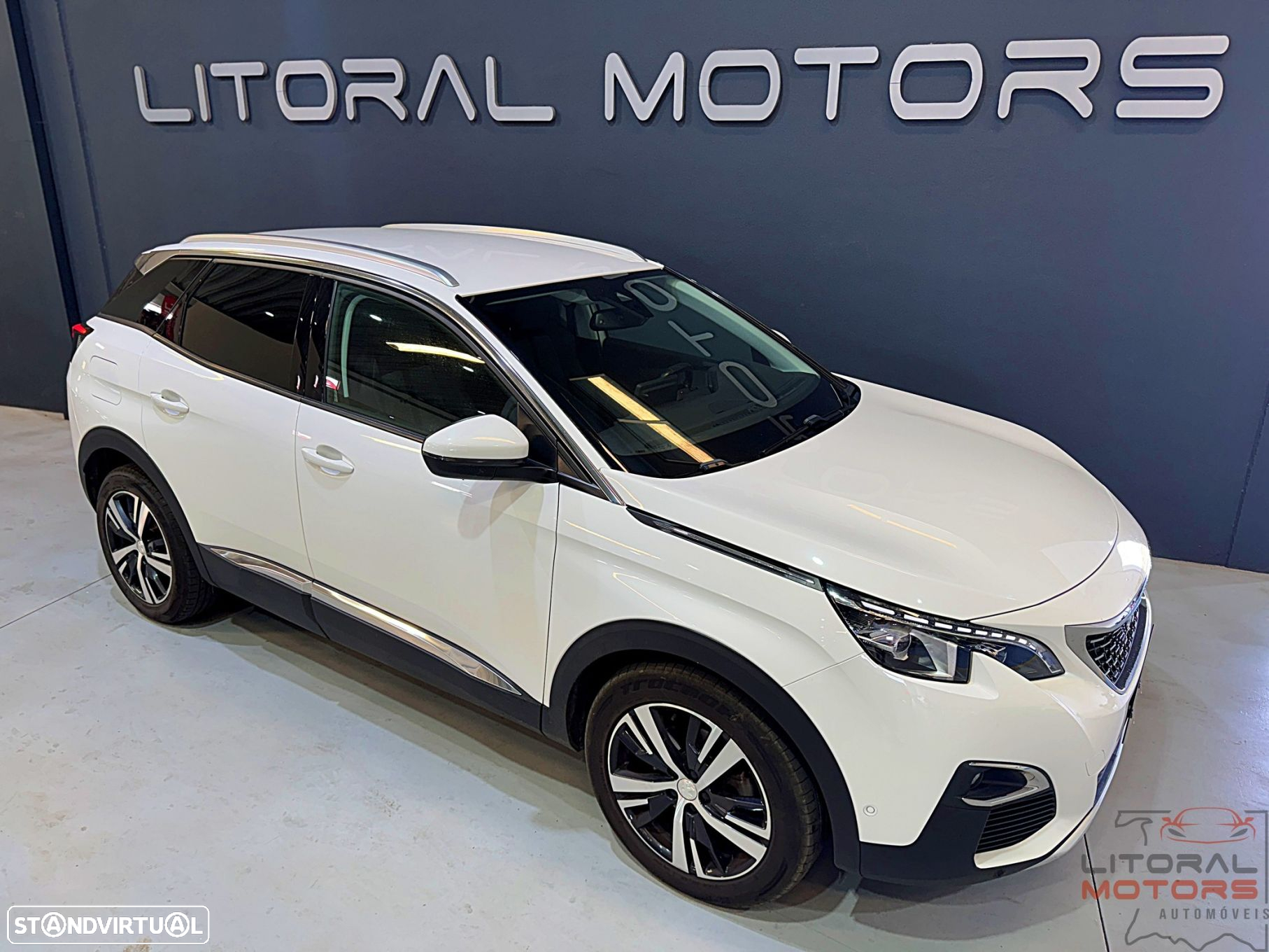 Peugeot 3008 1.2 PureTech Allure Pack EAT8 - 2