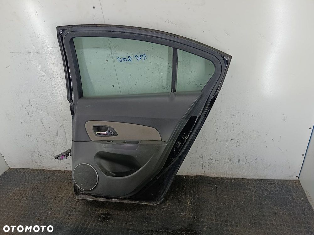 DRZWI TYŁ PRAWY  CHEVROLET CRUZE I GAR SEDAN - 11