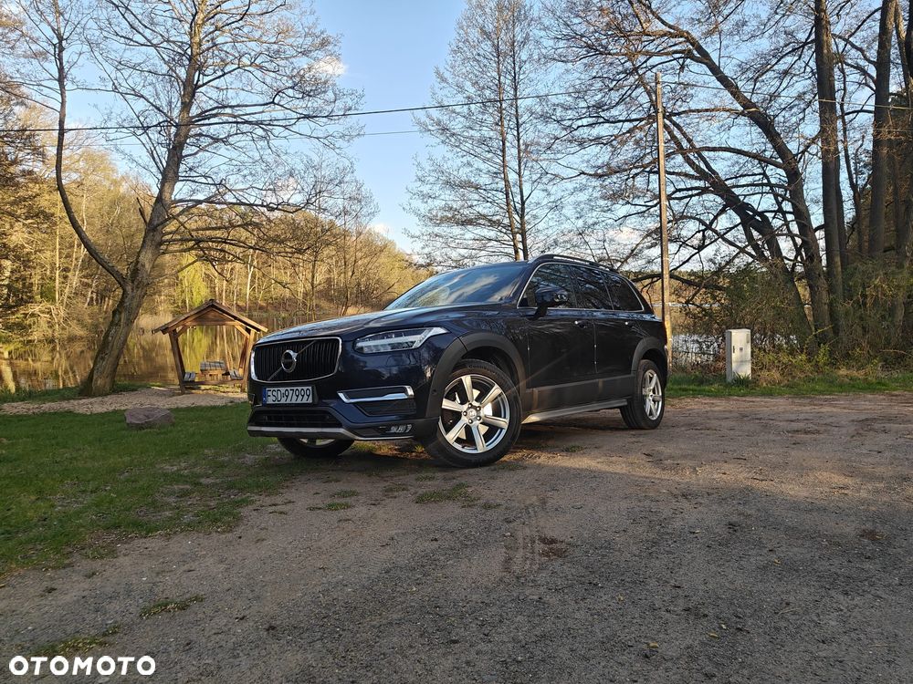 Volvo XC 90 D5 AWD Momentum - 1