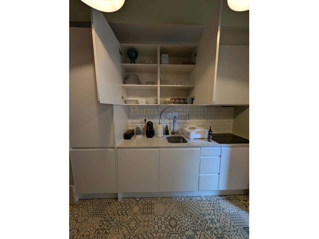 Duplex mobilado com jardim privado de 64 m² Bonjardim, Porto - Grande imagem: 5/33