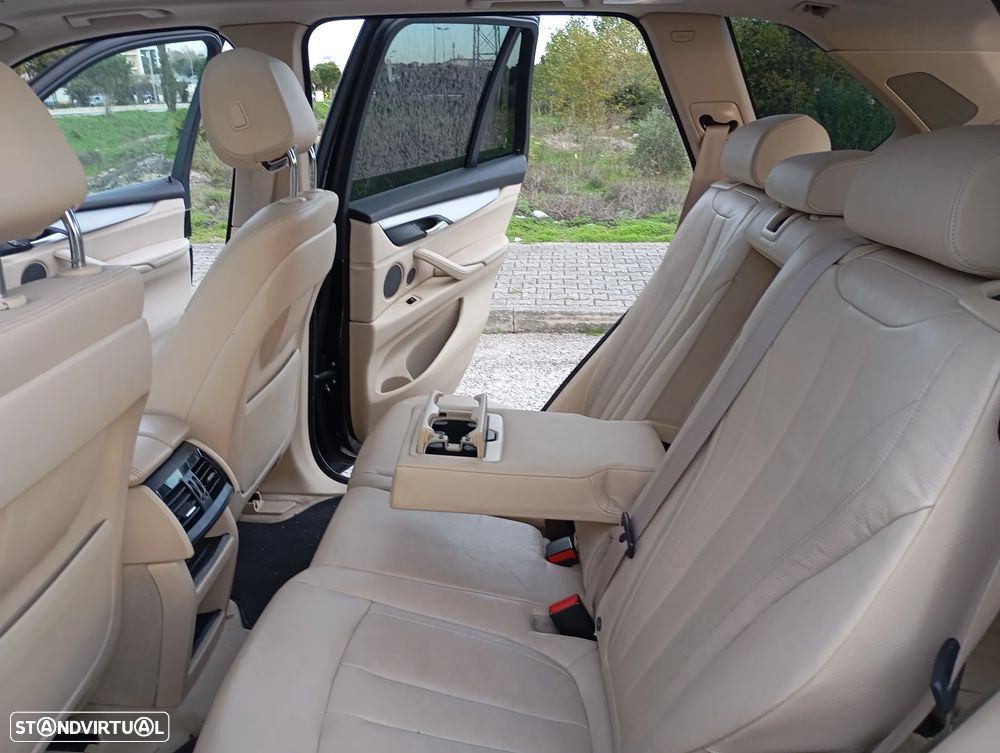 BMW X5 25 d sDrive Comfort 7L - 21