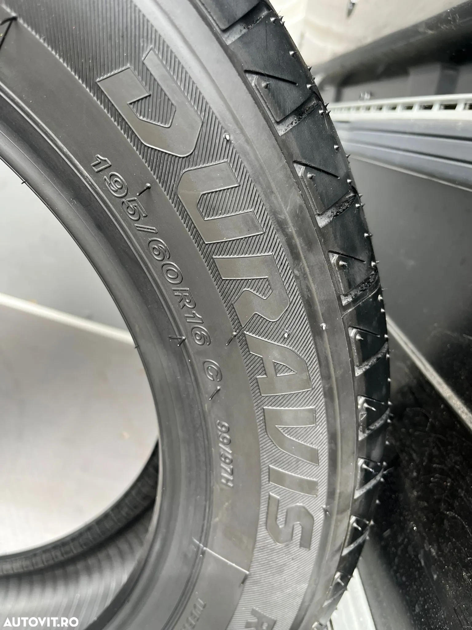 Anvelope noi tip C Vara 195/60 R16C Bridgestone R660 99/97H - 5