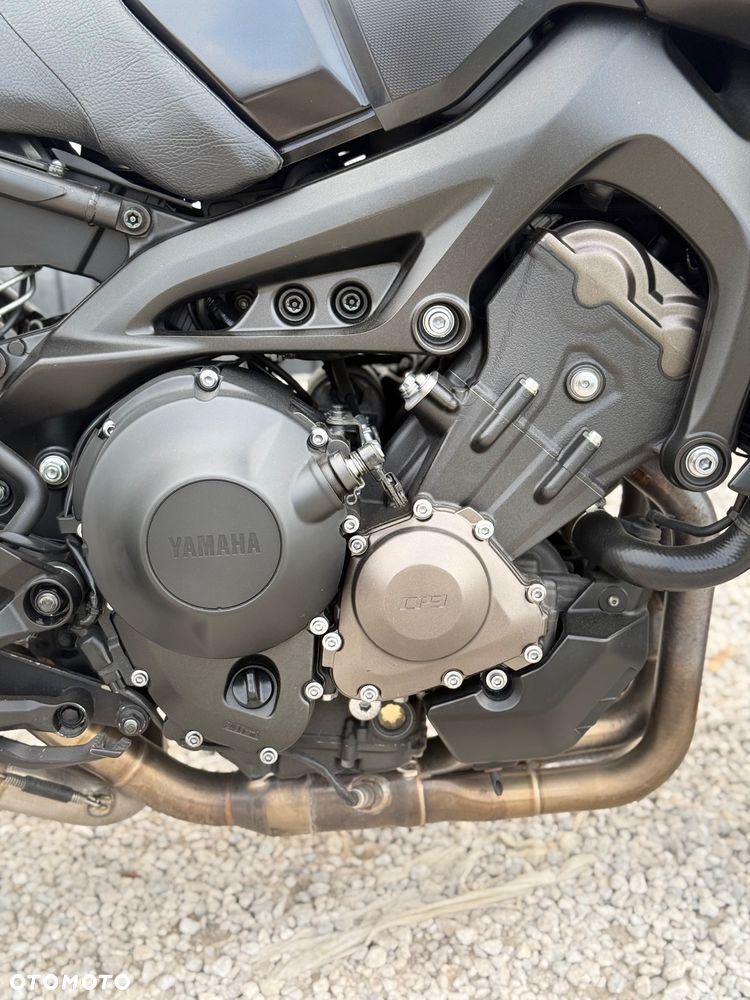 Yamaha MT - 7