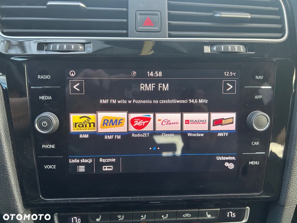 Volkswagen Golf VII 1.5 TSI BMT Evo Highline DSG - 24