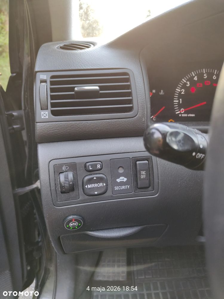 Toyota Corolla 1.4 VVT-i Luna - 3