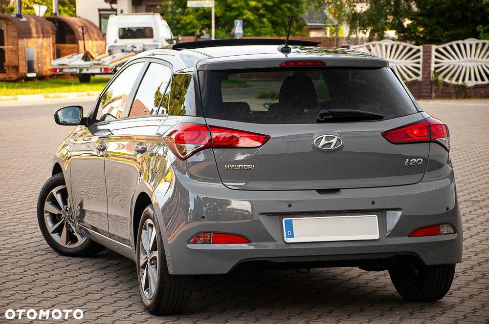 Hyundai i20 blue 1.2 Advantage+ - 20