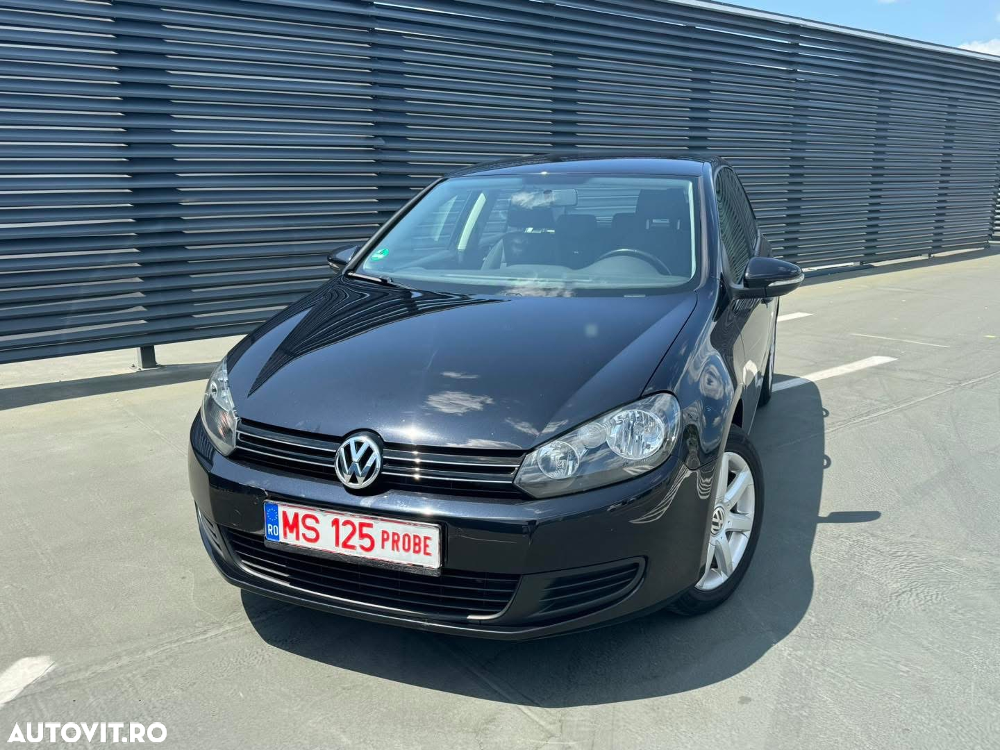 Volkswagen Golf 1.4 TSI BlueMotion Technology Comfortline - 2