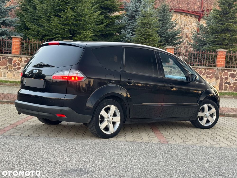Ford S-Max 2.0 Titanium - 27
