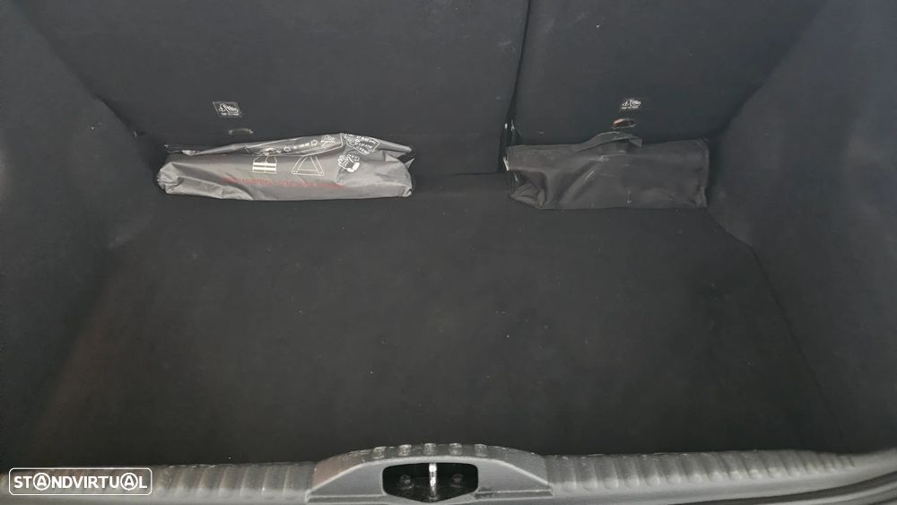 Citroën C3 1.6 BlueHDi Shine - 9
