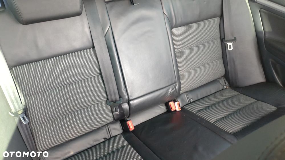 Skoda Octavia 2.0 TDI Ambiente DSG - 12
