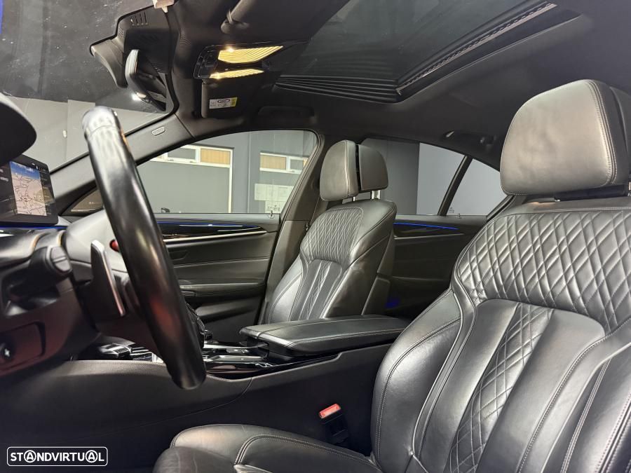 BMW M550d xDrive Auto - 38