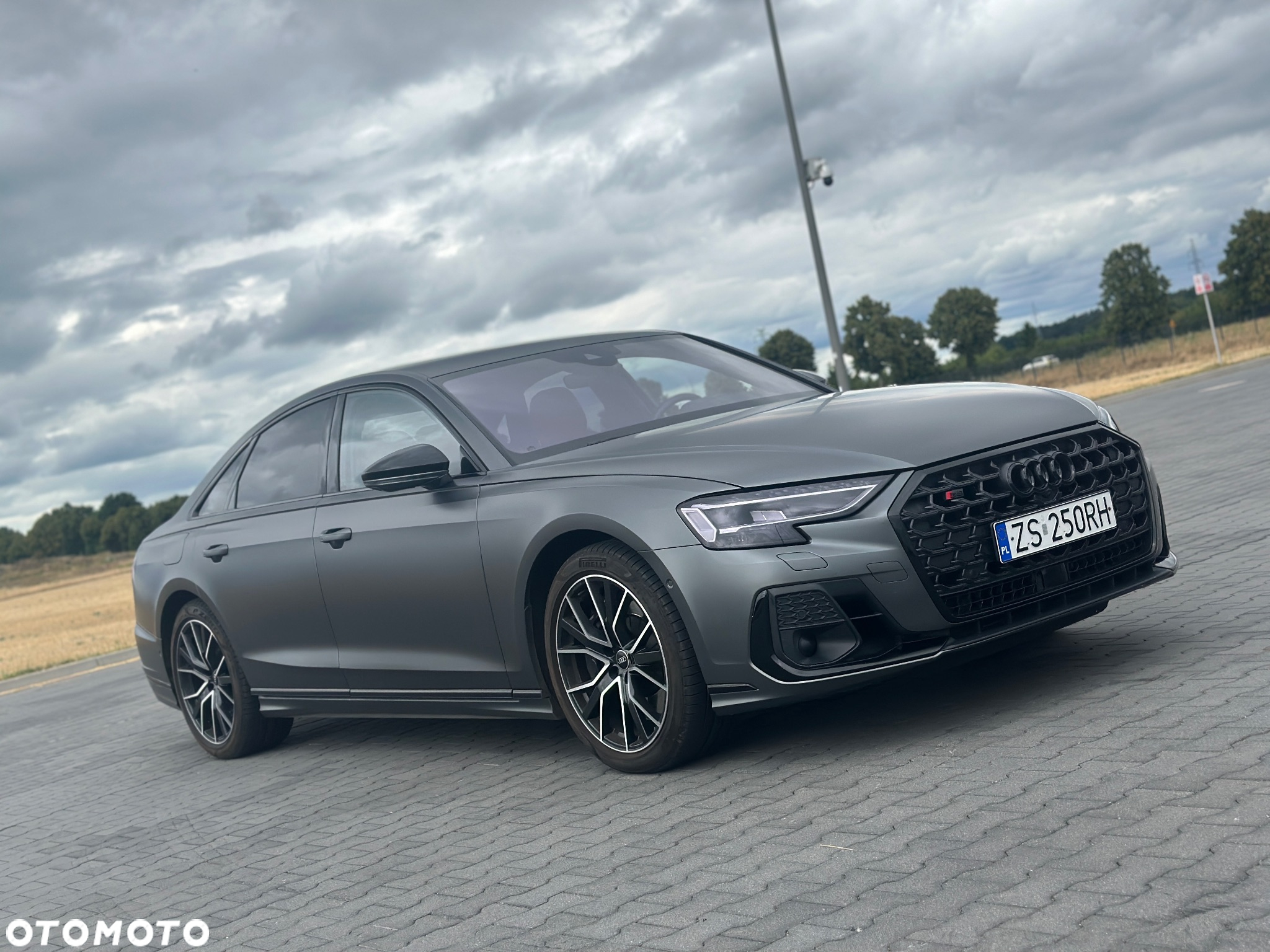 Audi S8 - 3