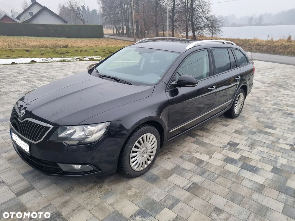 Skoda Superb 2.0 TDI Ambition - 1