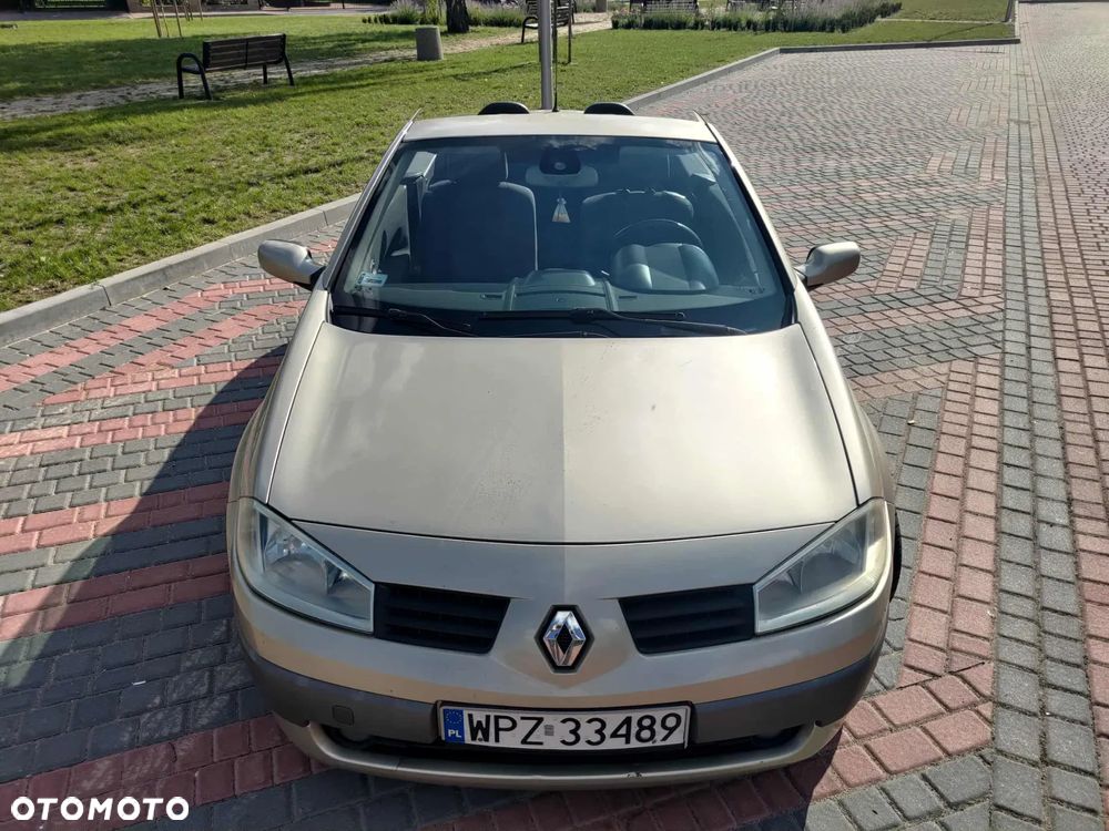 Renault Megane II 1.9 dCi Luxe Dynamique - 9