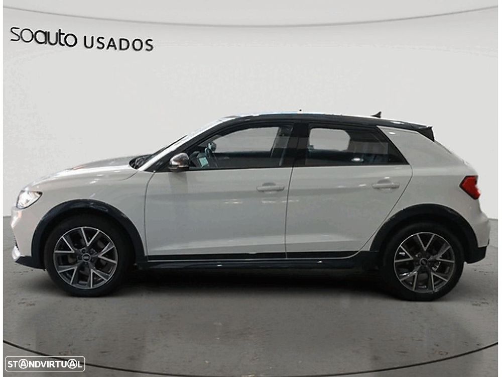 Audi A1 Citycarver 30 TFSI S tronic — fotografia 3