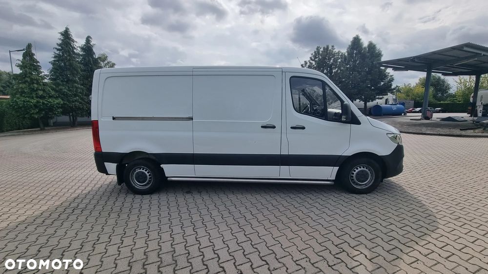 Mercedes-Benz SPRINTER L2H1 - 5
