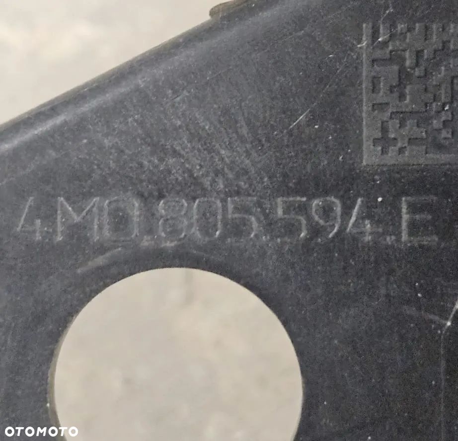 IDEALNY Pas przedni i belka Audi SQ7 i SQ8 4M0805594E 4M0807109E - 5